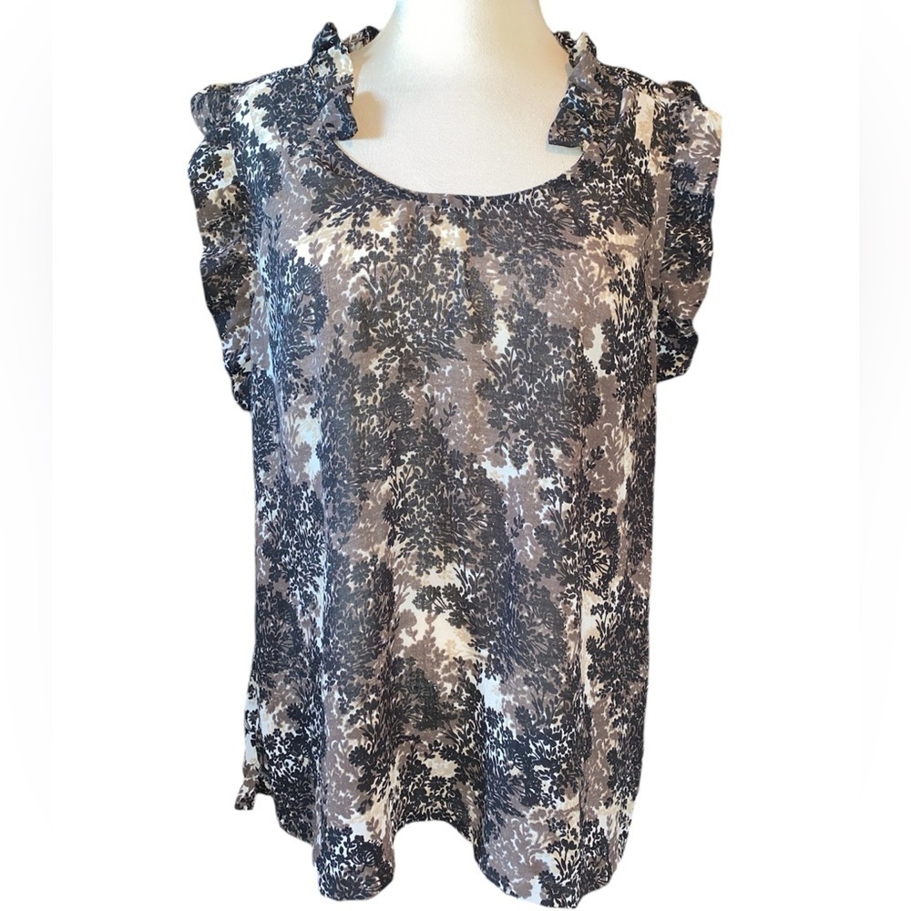 Converse One Star blouse sleeveless with ruffles ruffles at neckline Sz X-Large